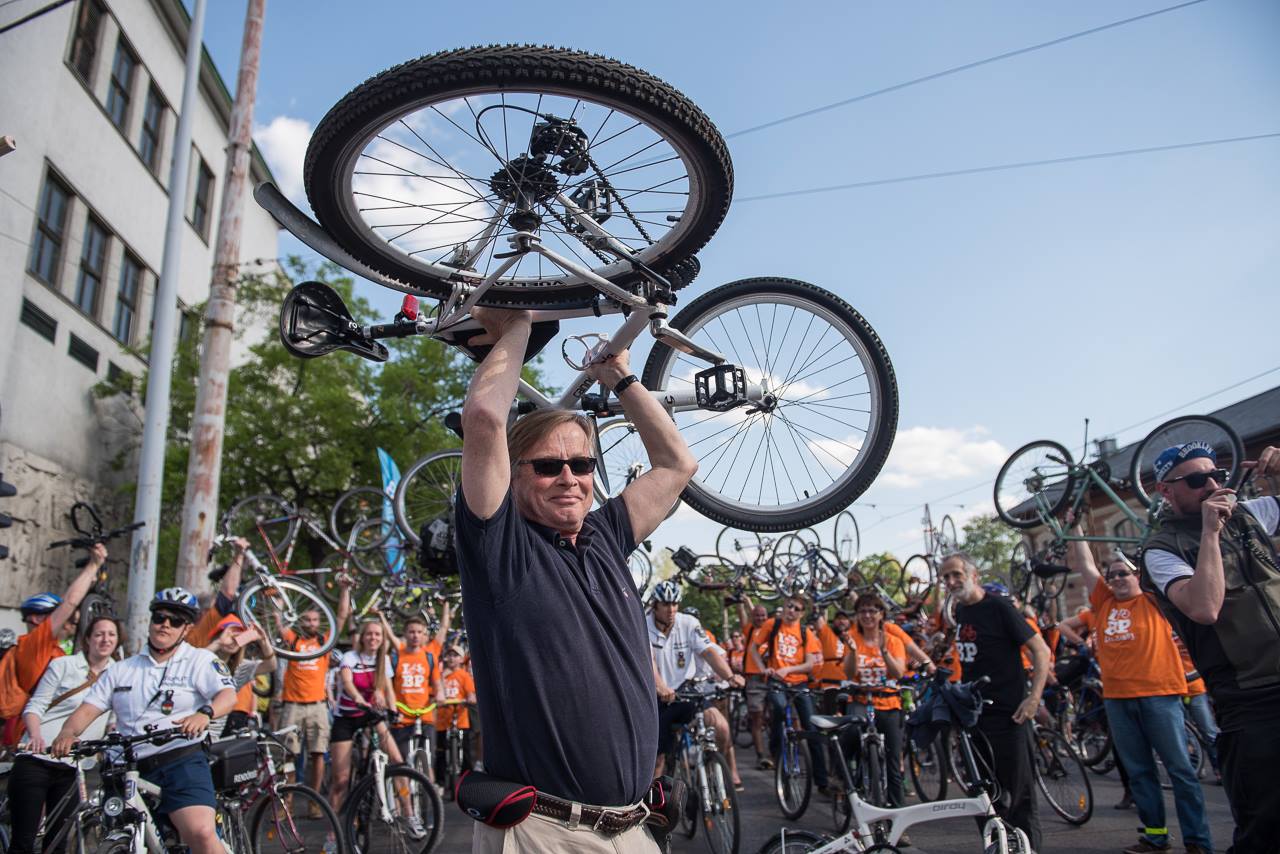 Az I Bike Budapest megnyitásával köszön el a holland nagykövet - így segítettek eddig